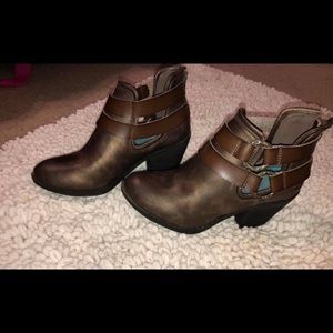 Blowfish booties/ankle shoes